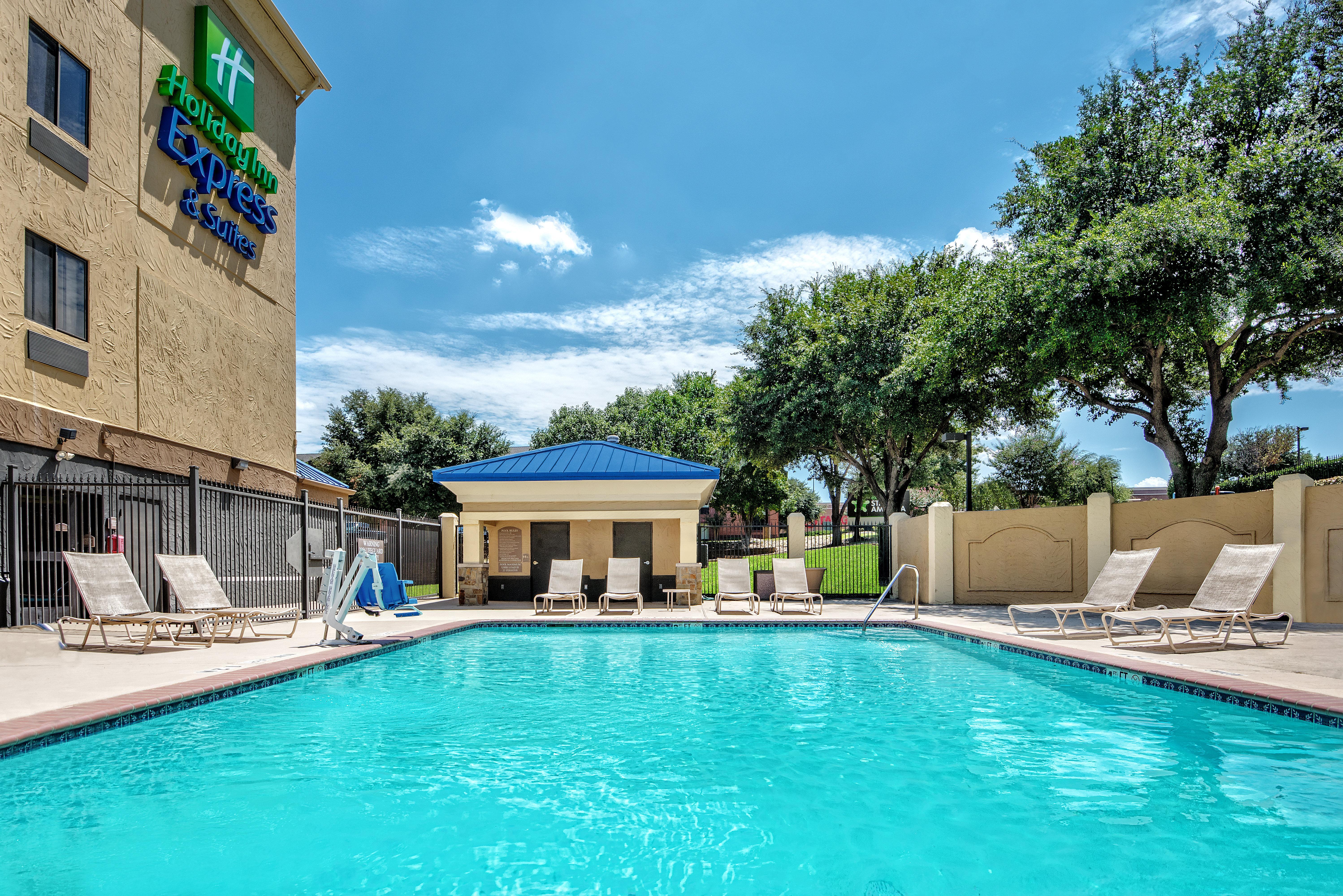 Holiday Inn Express Hotel And Suites Fort Worth/I-20 Εξωτερικό φωτογραφία