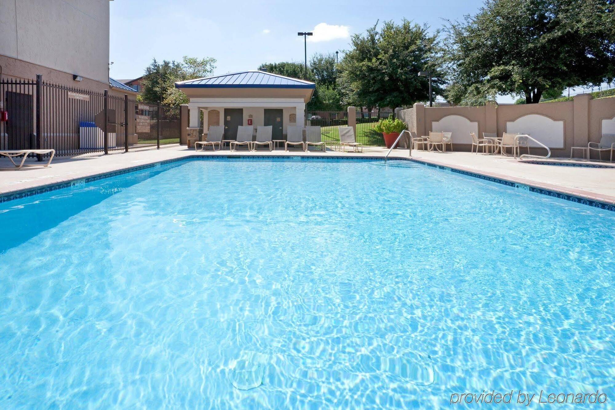 Holiday Inn Express Hotel And Suites Fort Worth/I-20 Εξωτερικό φωτογραφία