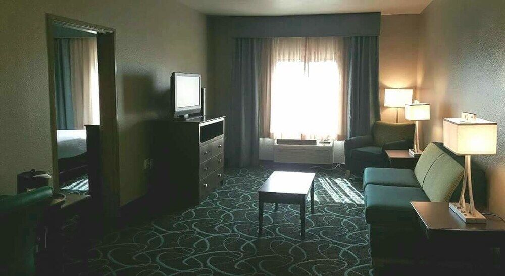 Holiday Inn Express Hotel And Suites Fort Worth/I-20 Εξωτερικό φωτογραφία